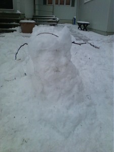 Sad headless snowman.